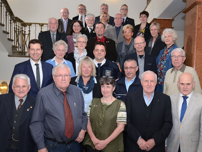 Ehrung Ehrenamt Gruppenfoto (Quelle: André Grabowski / Stadt Bochum, Referat für Kommunikation)
